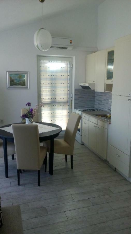 Apartment Tihana Ravni Esterno foto
