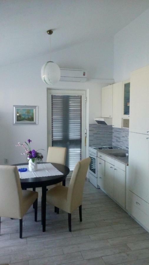 Apartment Tihana Ravni Esterno foto